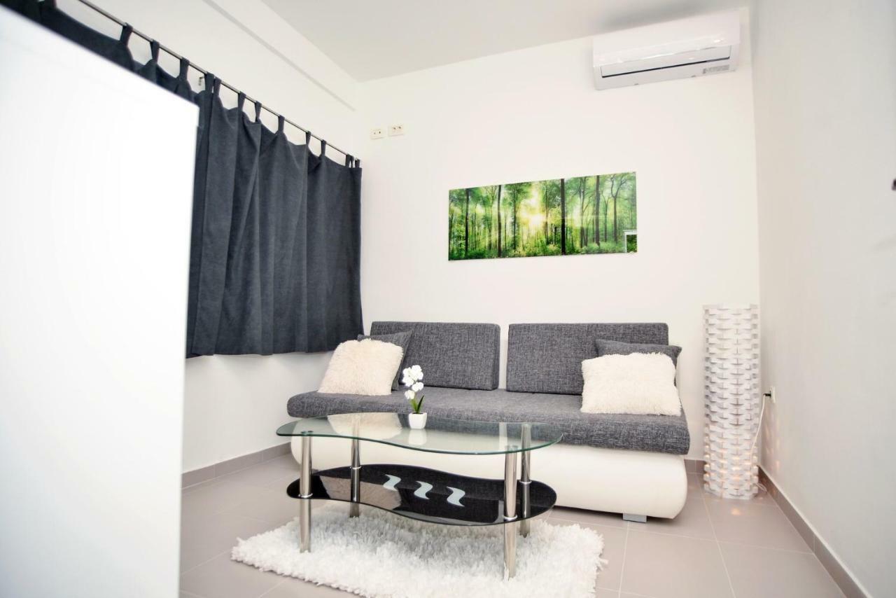 Luxury Apartments Boduja Sukosan Bagian luar foto