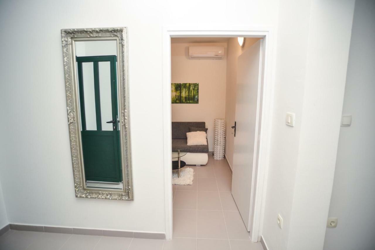 Luxury Apartments Boduja Sukosan Bagian luar foto