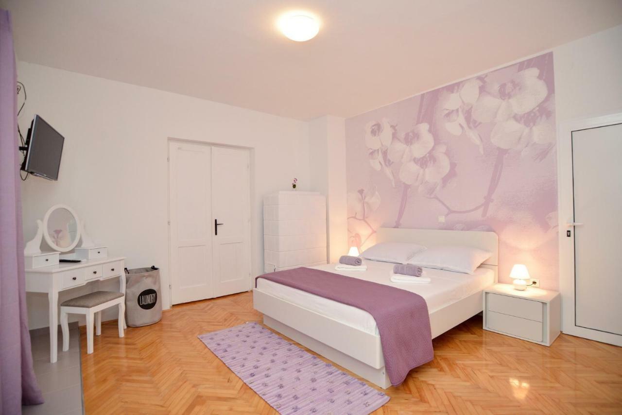 Luxury Apartments Boduja Sukosan Bagian luar foto